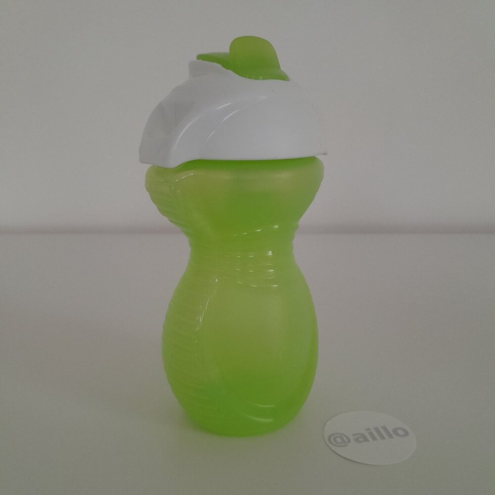munchkin Click Lock Flip Straw Cup, 9 oz